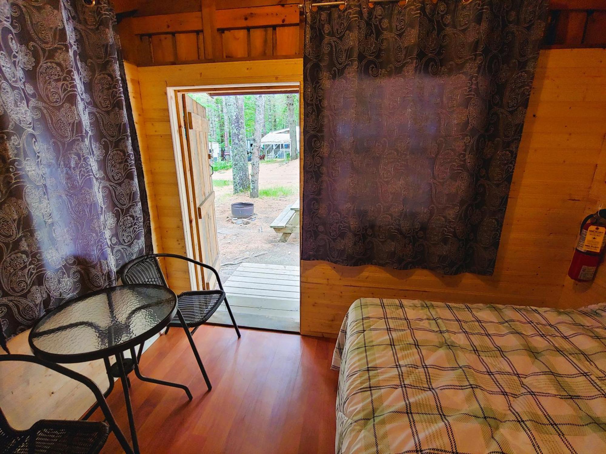 Oakhill Pines Campground ブリッジウォーター エクステリア 写真