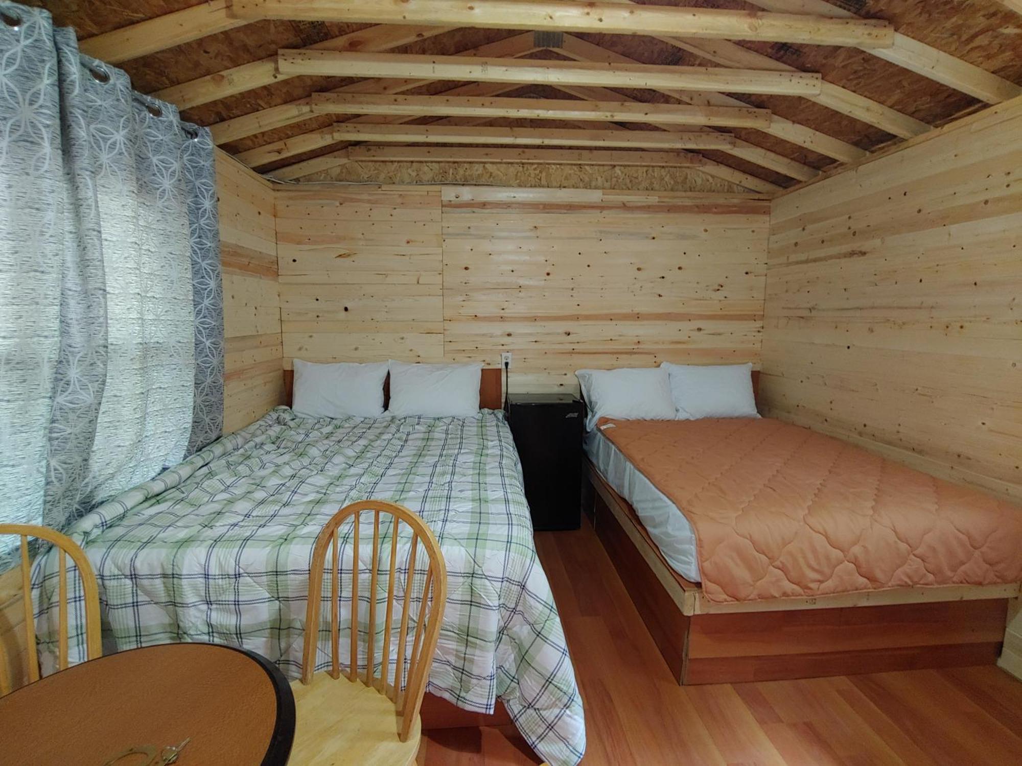 Oakhill Pines Campground ブリッジウォーター エクステリア 写真
